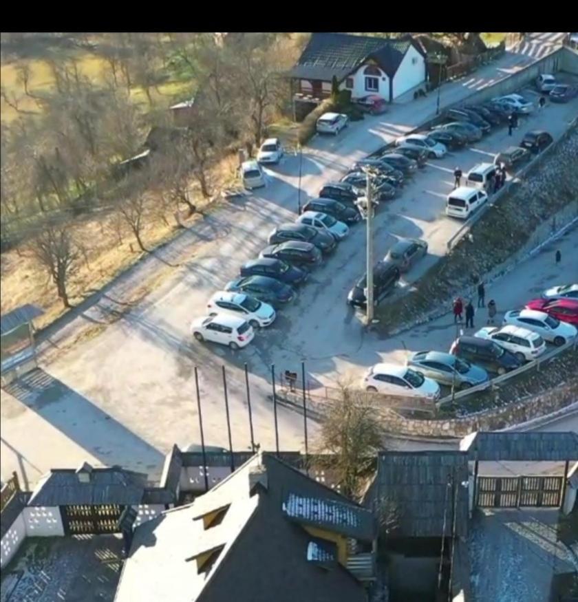 Tri Bagrema Km Lejlighed Mokra Gora Eksteriør billede